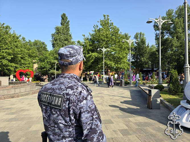 РОСГВАРДИЯ ОБЕСПЕЧИЛА БЕЗОПАСНОСТЬ ВО ВРЕМЯ ПРАЗДНОВАНИЯ МЕЖДУНАРОДНОГО ДНЯ ЗАЩИТЫ ДЕТЕЙ В ДАГЕСТАНЕ