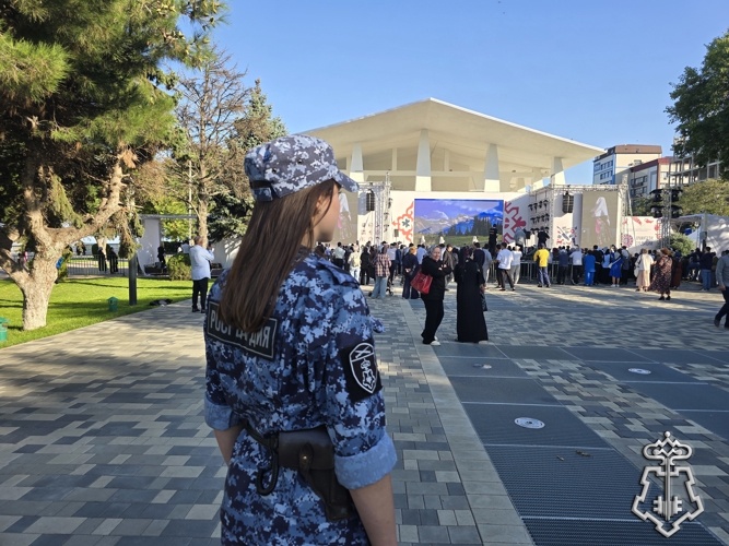 Росгвардейцы обеспечили безопасность на праздновании Дня города Махачкалы