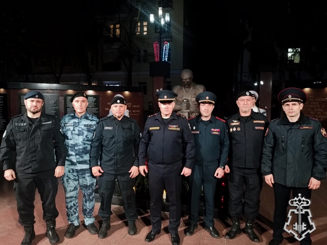 В Дагестане Росгвардейцы приняли участие в памятном мероприятии