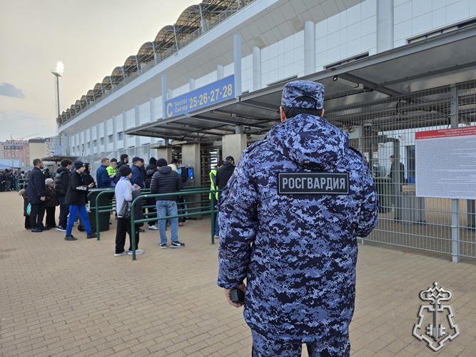 В Дагестане росгвардейцы обеспечили безопасность футбольного матча РПЛ
