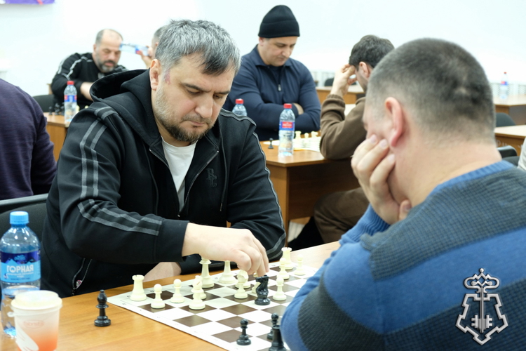 Лучшие шахматисты среди росгвардейцев определились в Дагестане