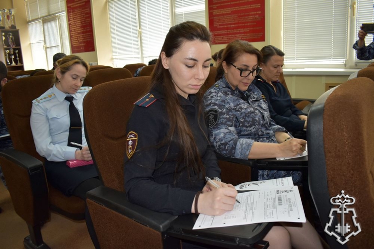 В Дагестане росгвардейцы написали Диктант Победы (видео)