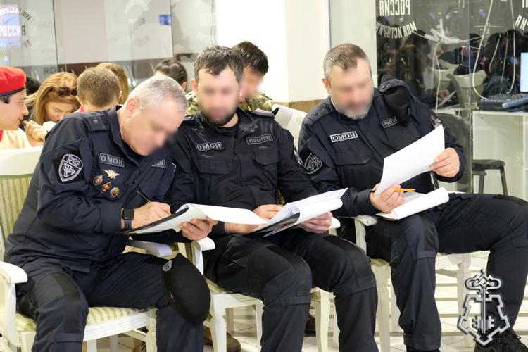 В Дагестане росгвардейцы написали Диктант Победы (видео)