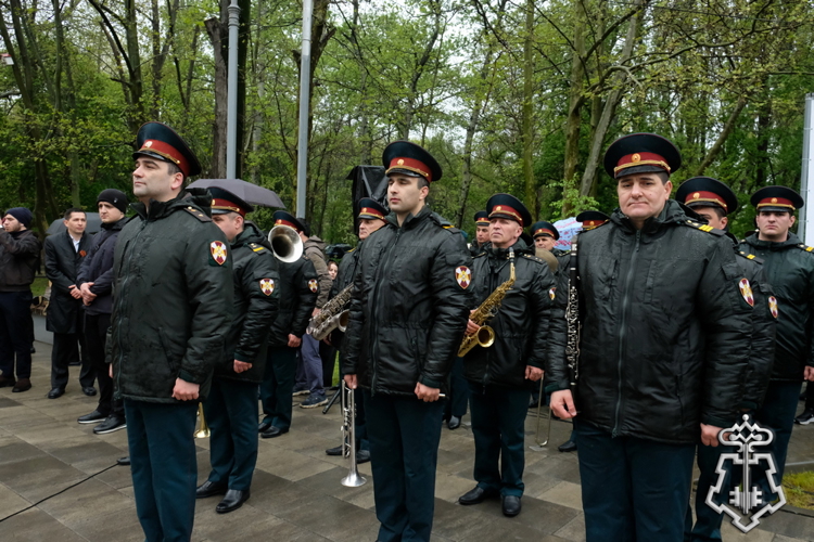 Представители Росгвардии в Дагестане стали участниками акции «Вахта памяти»