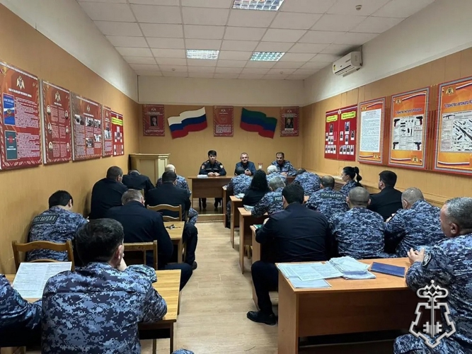 В Дагестане росгвардейцы встретились с участником ликвидации последствий чернобыльской катастрофы