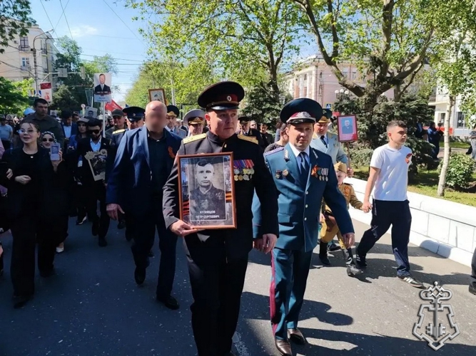 В Дагестане росгвардейцы приняли участие в акции «Бессмертный полк»