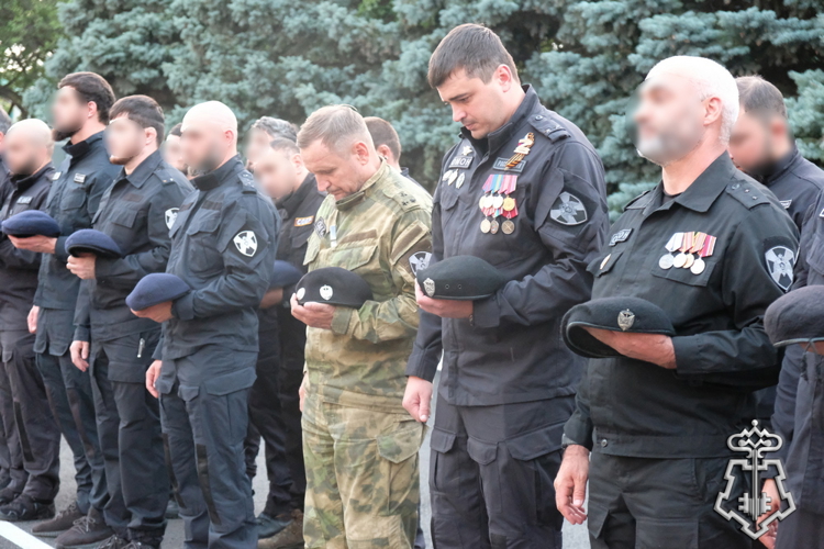 В Дагестане росгвардейцы поддержали патриотическую акцию «Свеча памяти»