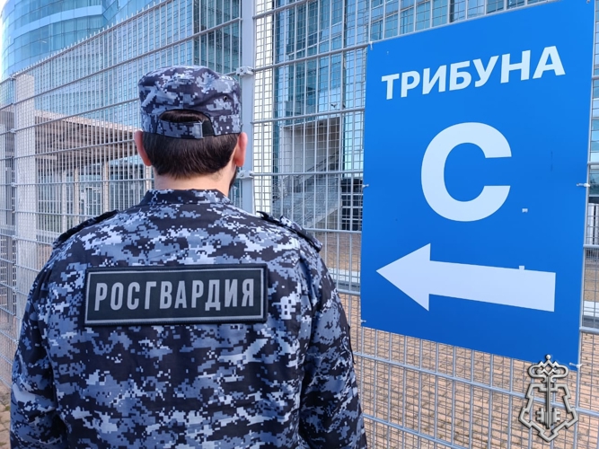 Росгвардейцы обеспечили безопасность футбольного матча Российской премьер-лиги в Дагестане