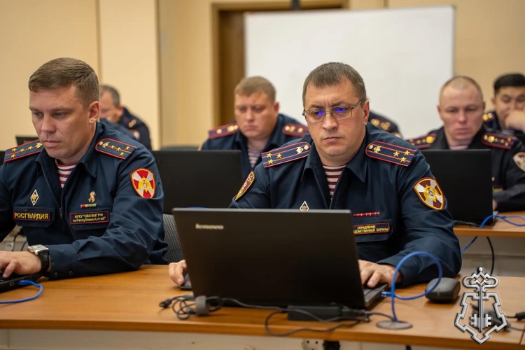  Подмосковье завершились курсы повышения квалификации руководителей подразделений вневедомственной охраны Росгвардии